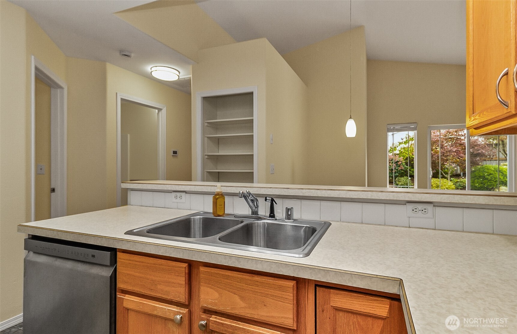 133 43rd Street Property Photo 25
