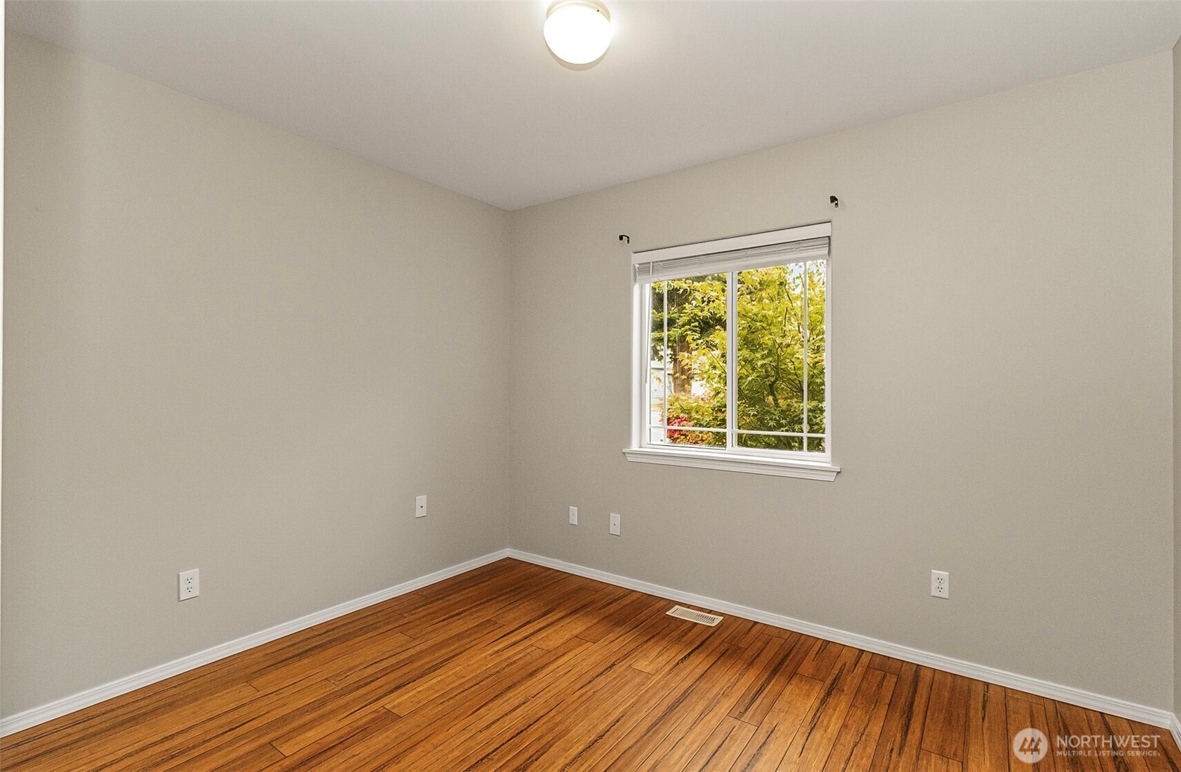 133 43rd Street Property Photo 32