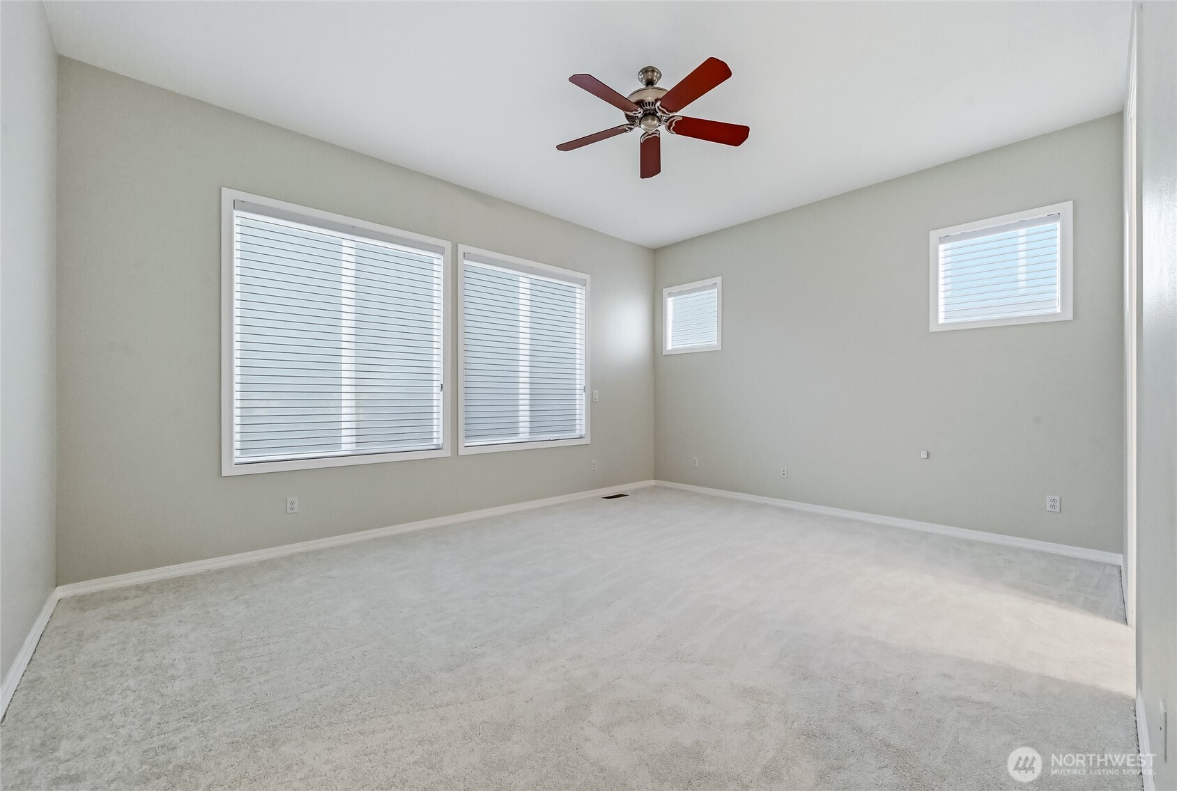 12256 243rd Place Property Photo 14