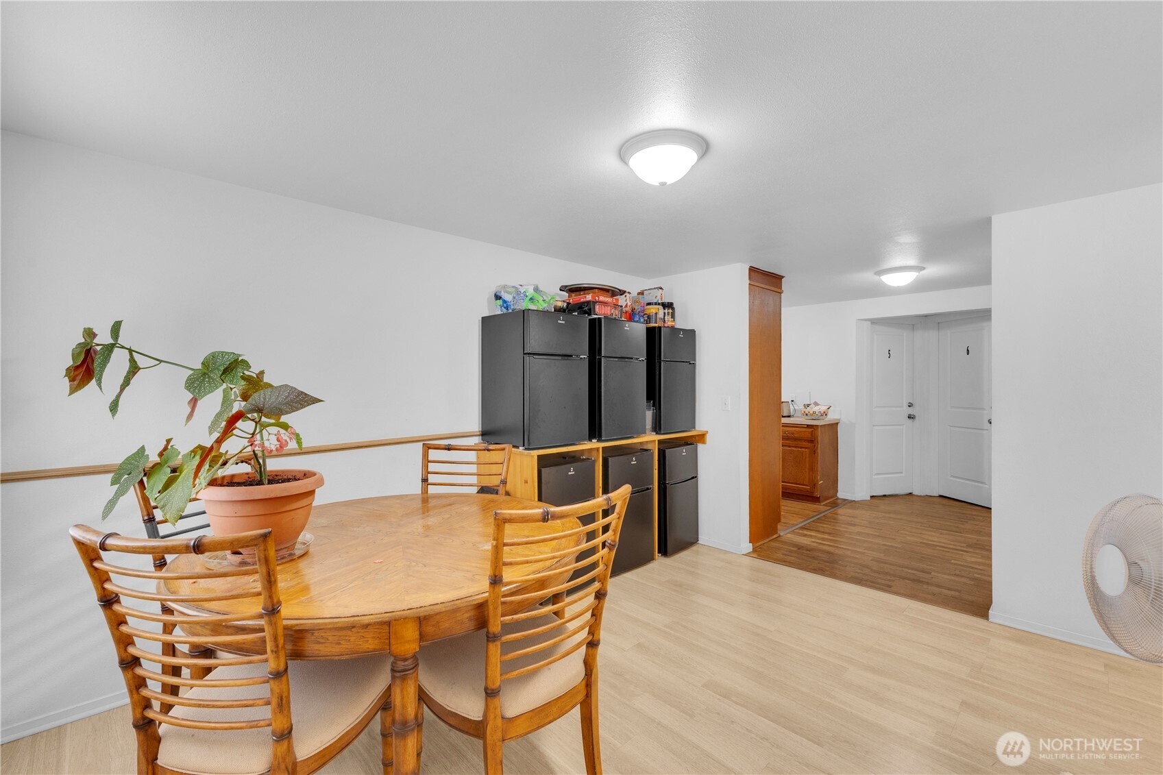 11905 Park Avenue Property Photo 14