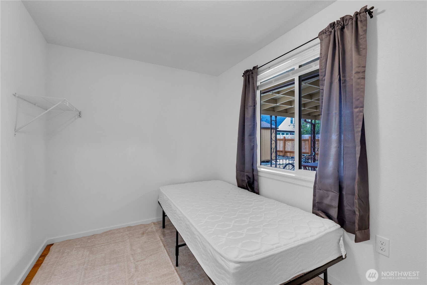 11905 Park Avenue Property Photo 18