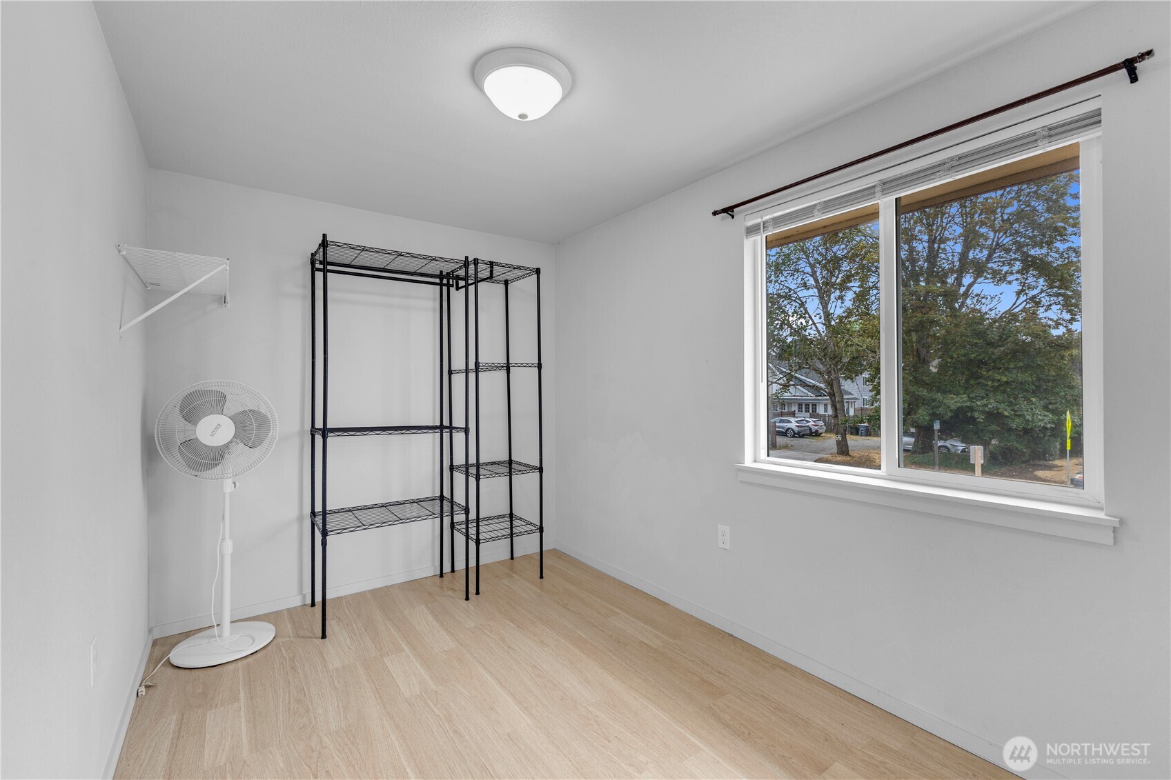 11905 Park Avenue Property Photo 27