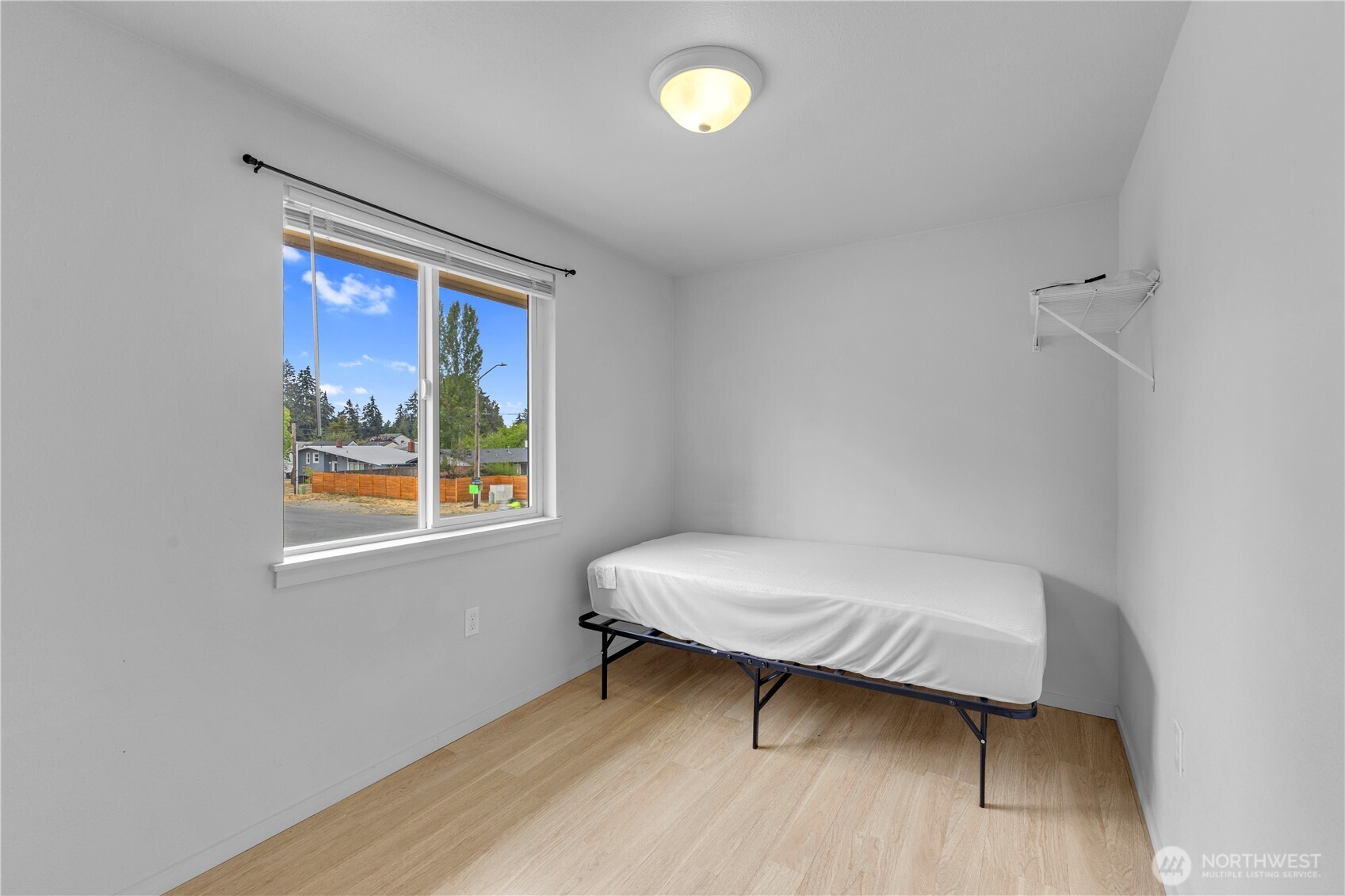 11905 Park Avenue Property Photo 28