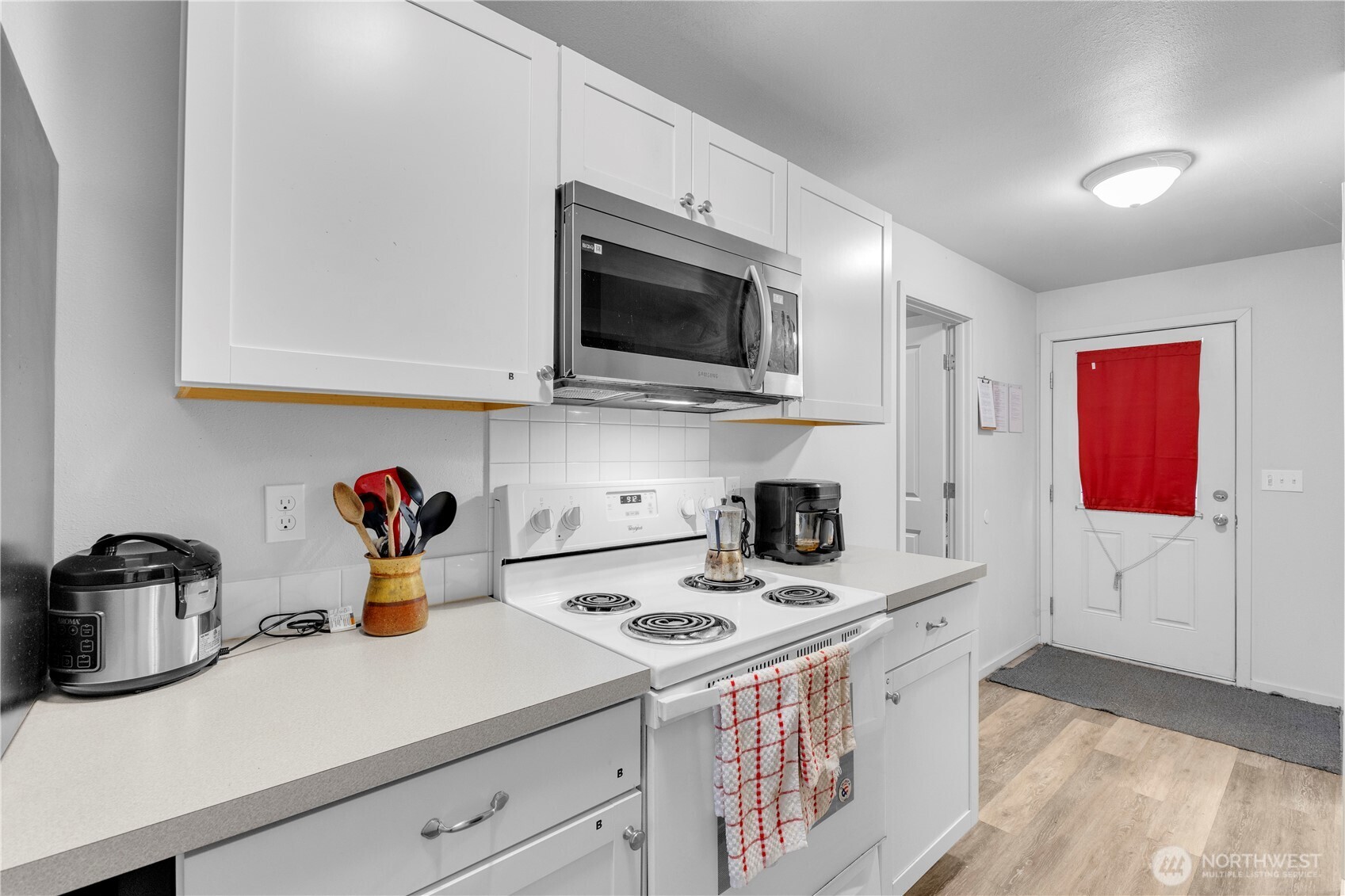 11905 Park Avenue Property Photo 36