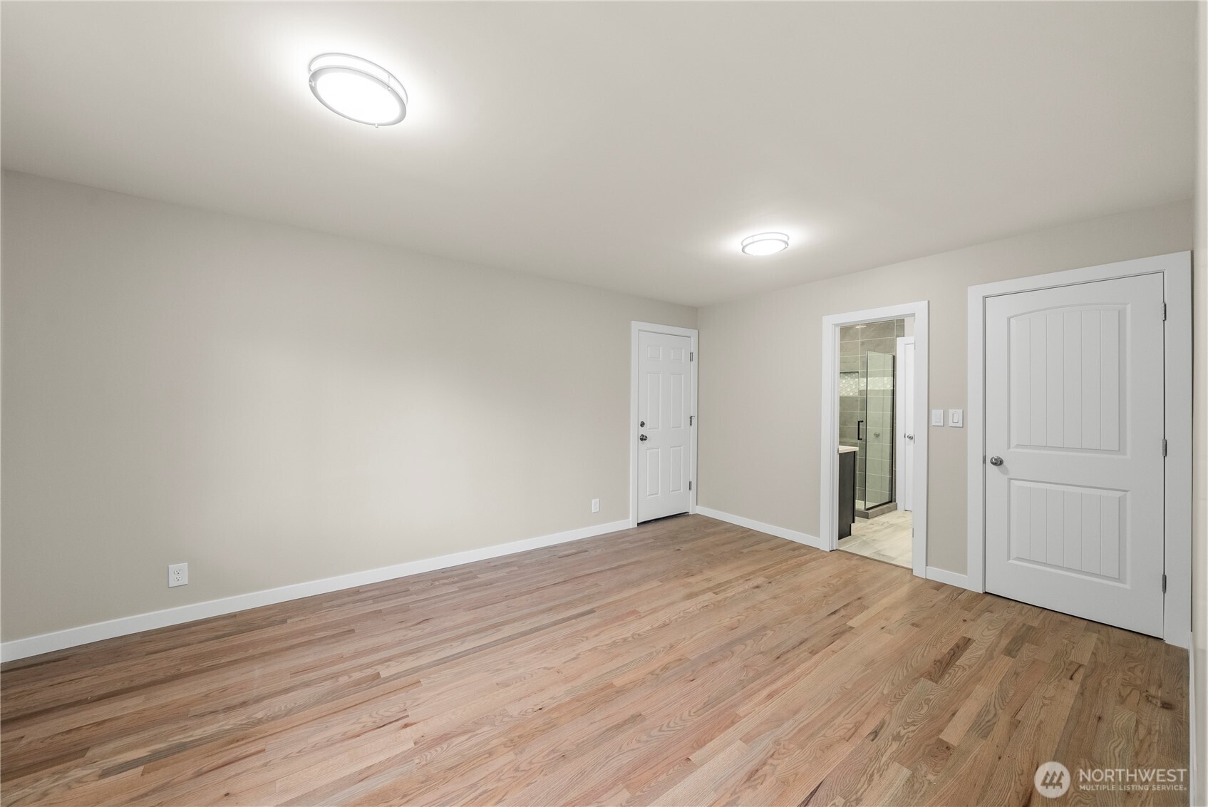22800 Upper Dorre Don Way Property Photo 19