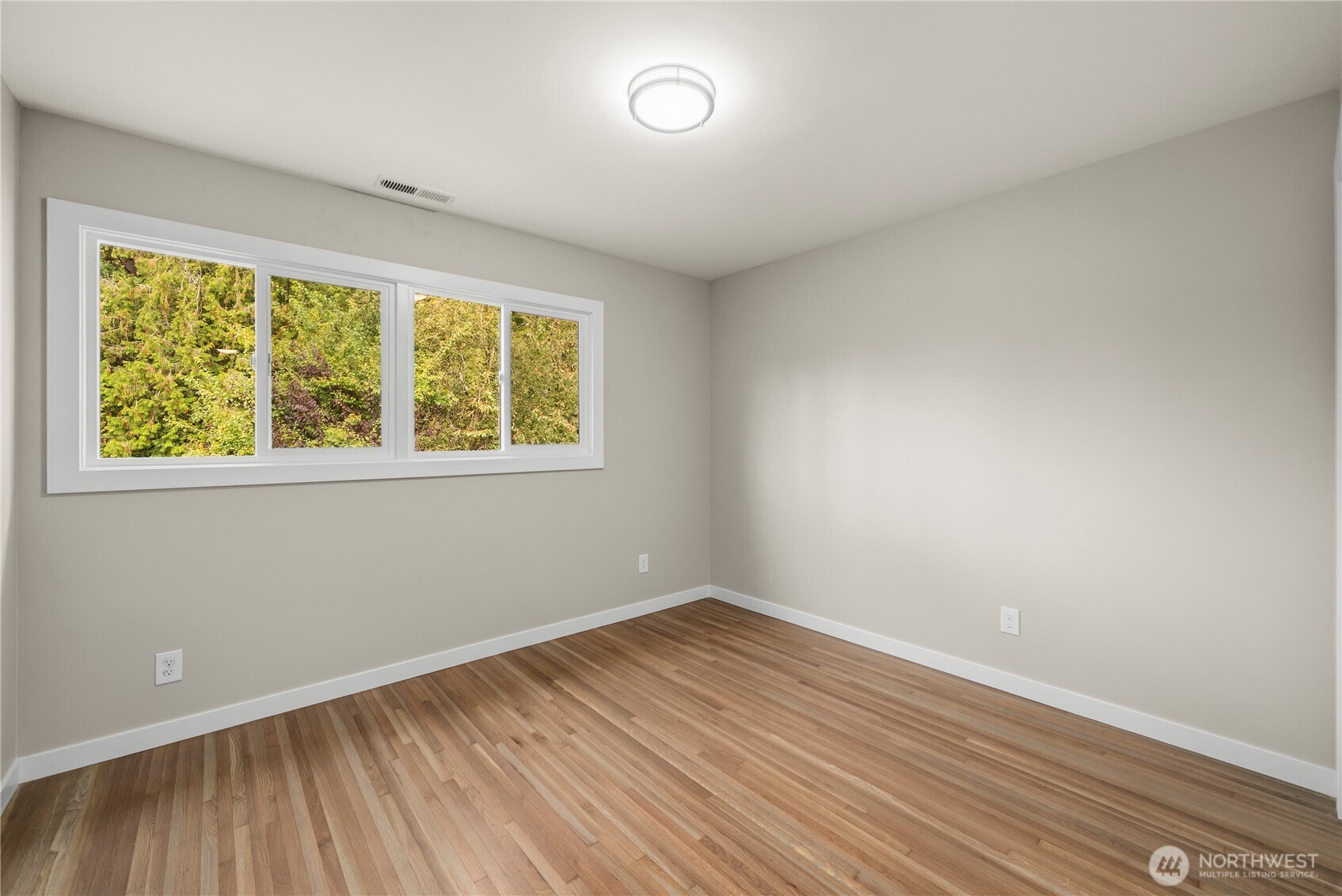 22800 Upper Dorre Don Way Property Photo 28