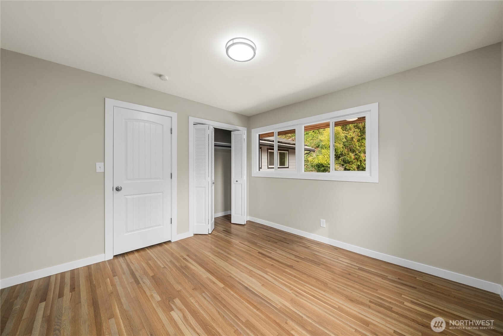 22800 Upper Dorre Don Way Property Photo 30