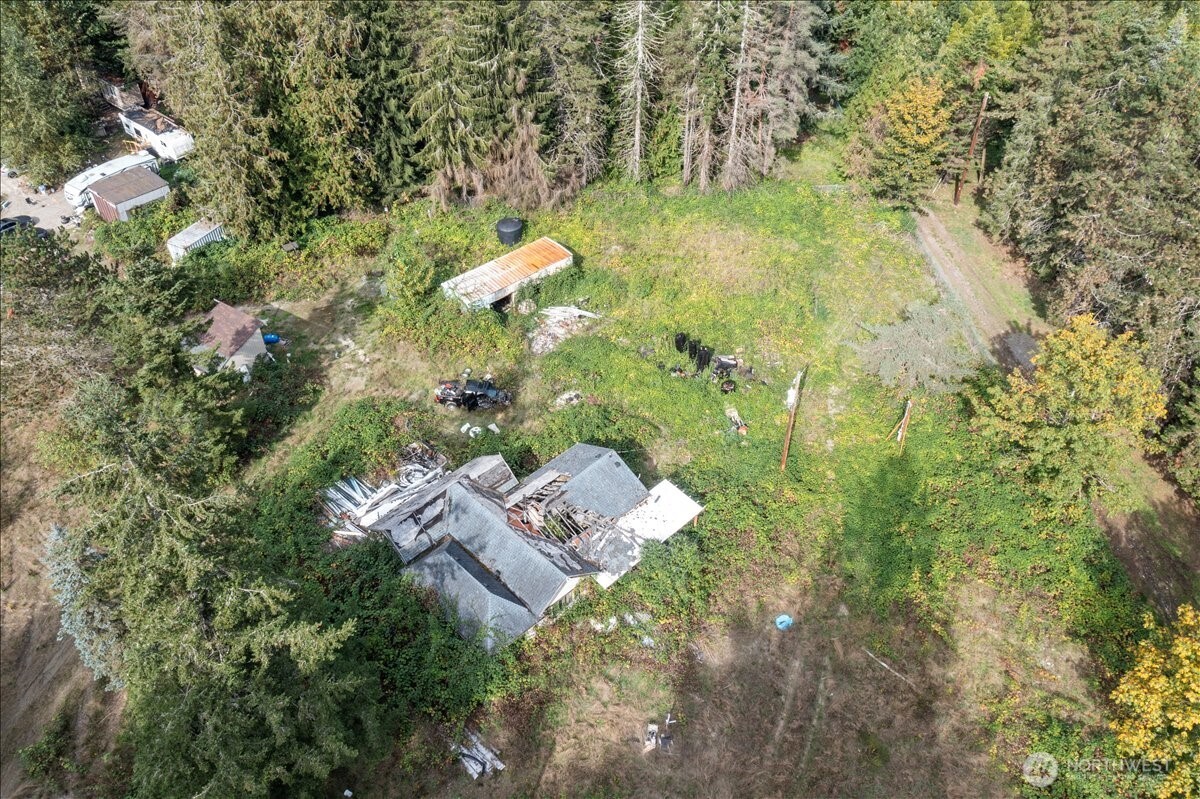 18646 Byers Road Property Photo 16