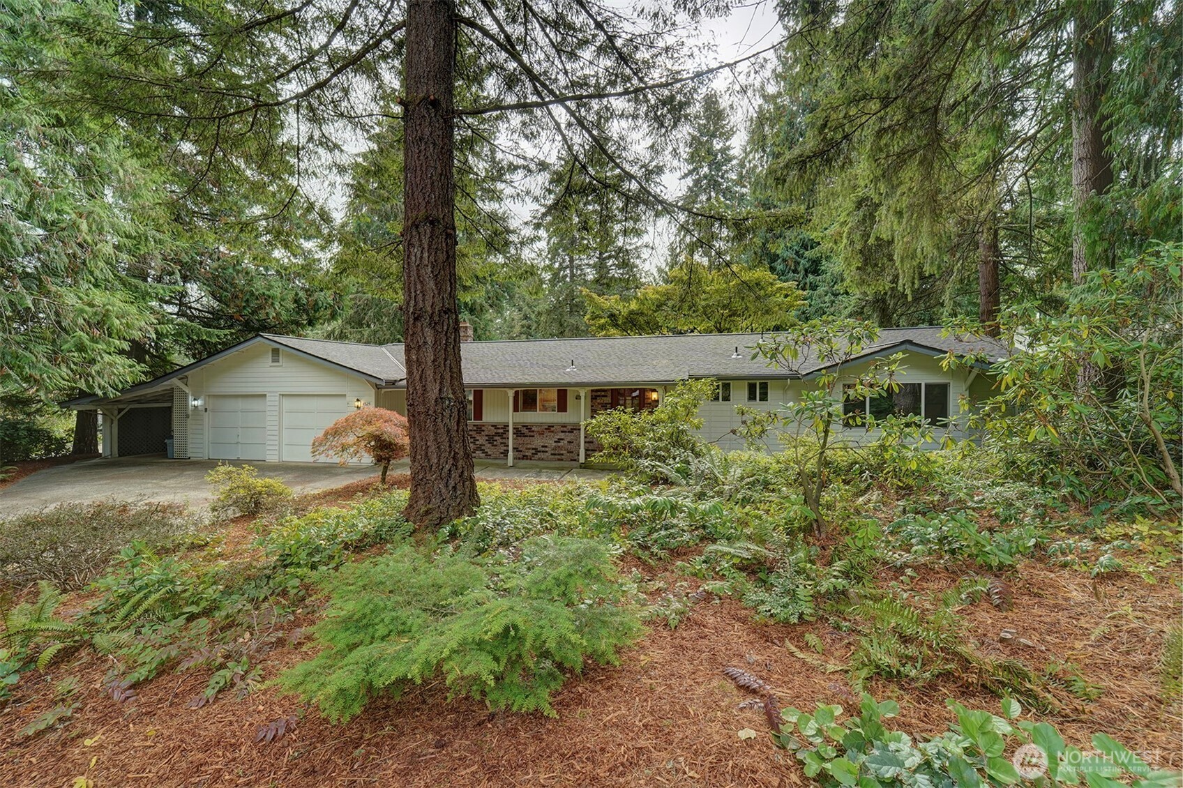 4525 82nd Place Property Photo 1