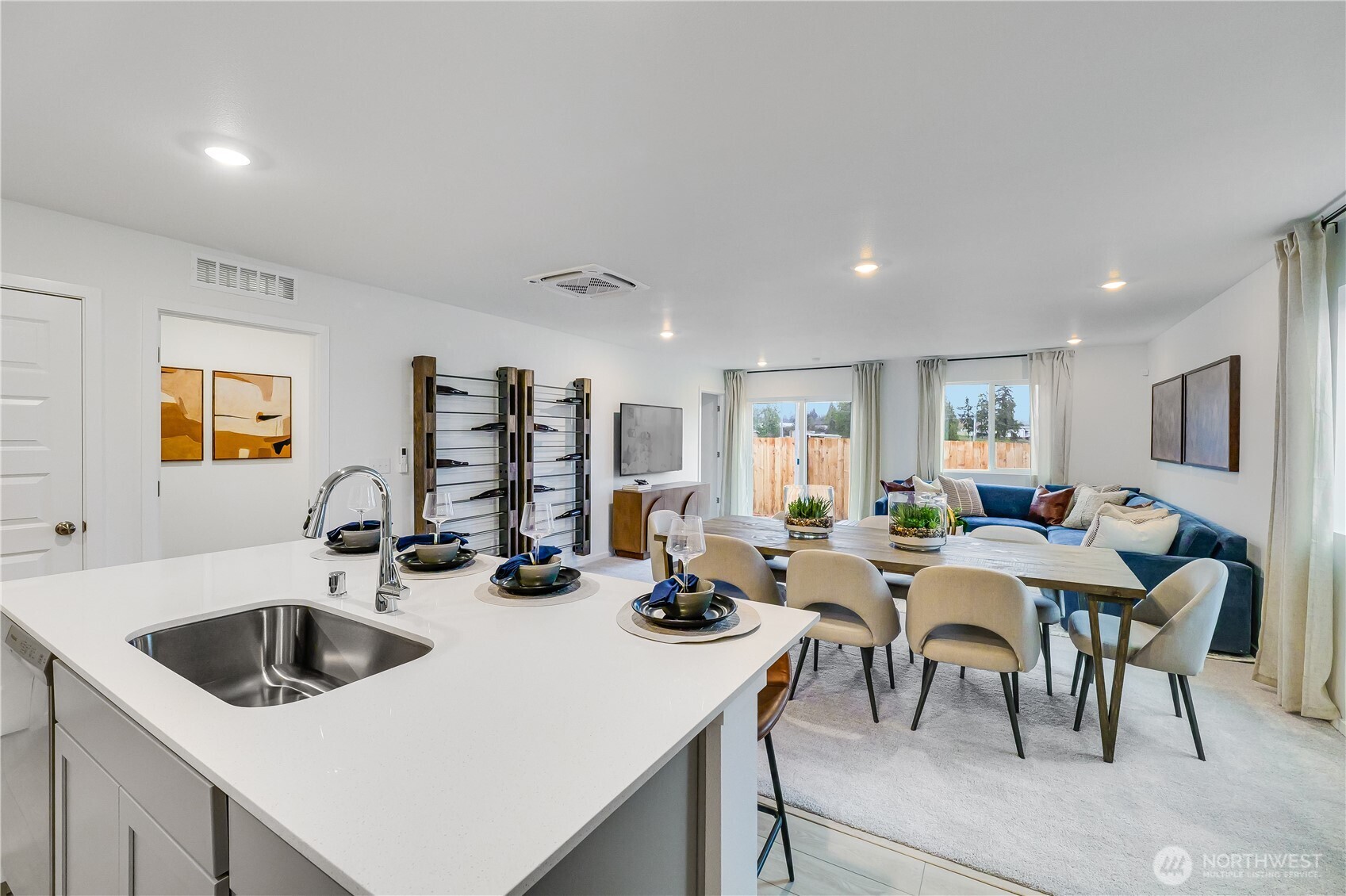 184 Nightbreak Way Property Photo 4