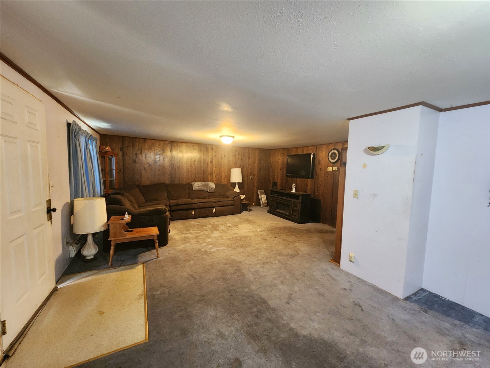 656 S Madison Street Property Photo 2
