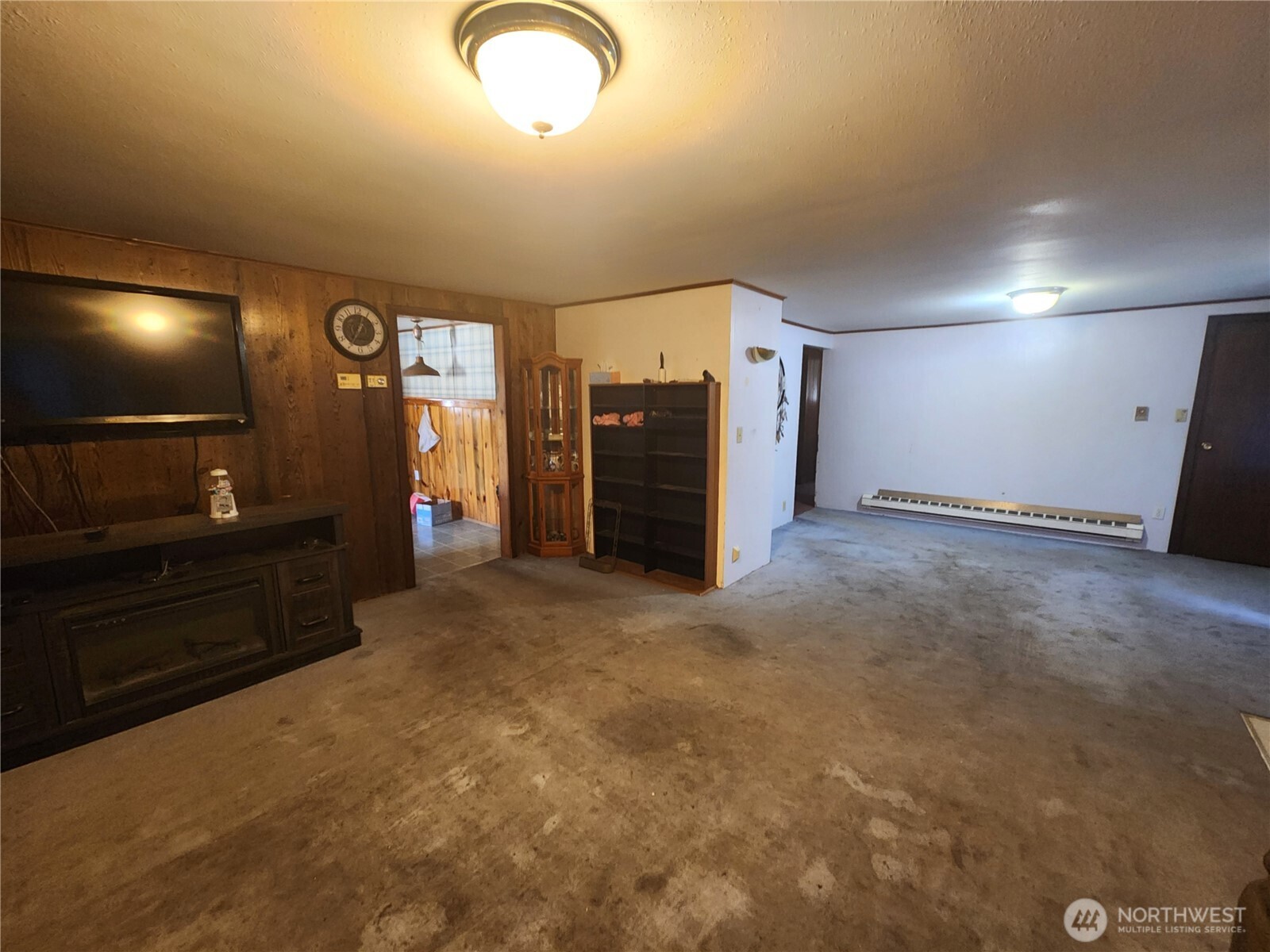 656 S Madison Street Property Photo 3