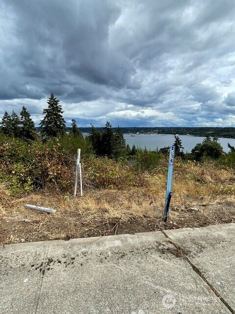 1670 Sound Ridge Drive Property Photo 1