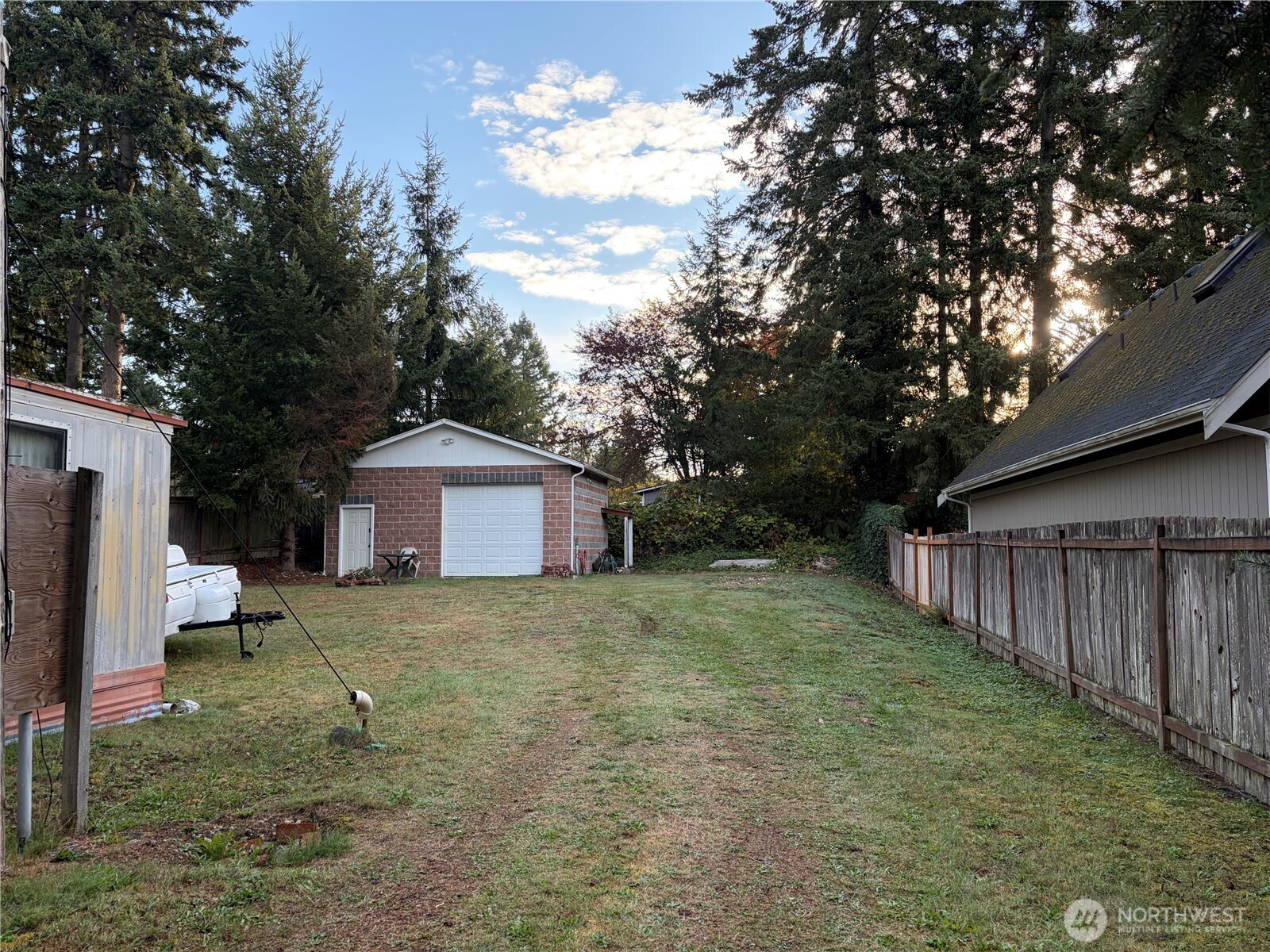 7226 192nd Avenue Property Photo 4