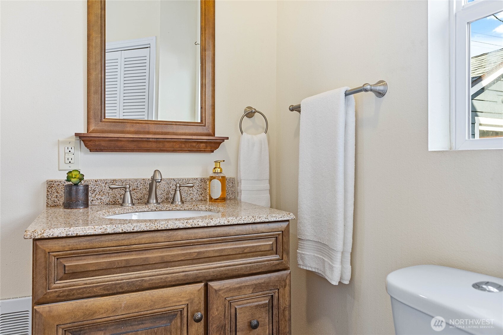 513 Alabama Property Photo 18