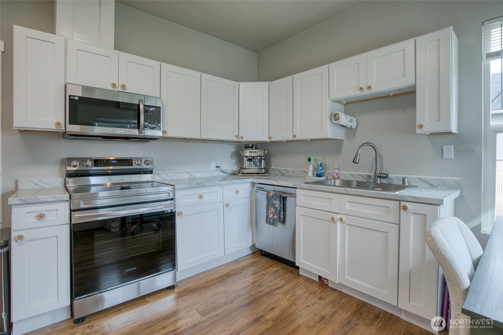 2832 Pacific Avenue Property Photo 14