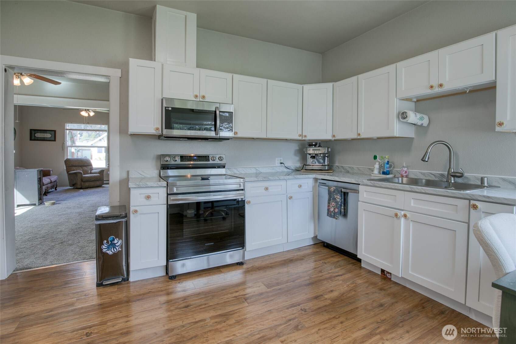 2832 Pacific Avenue Property Photo 17