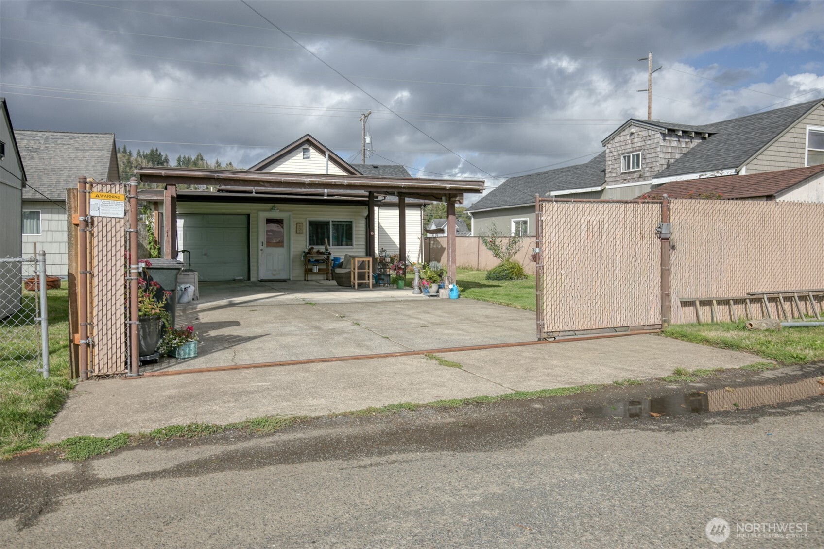 2832 Pacific Avenue Property Photo 32