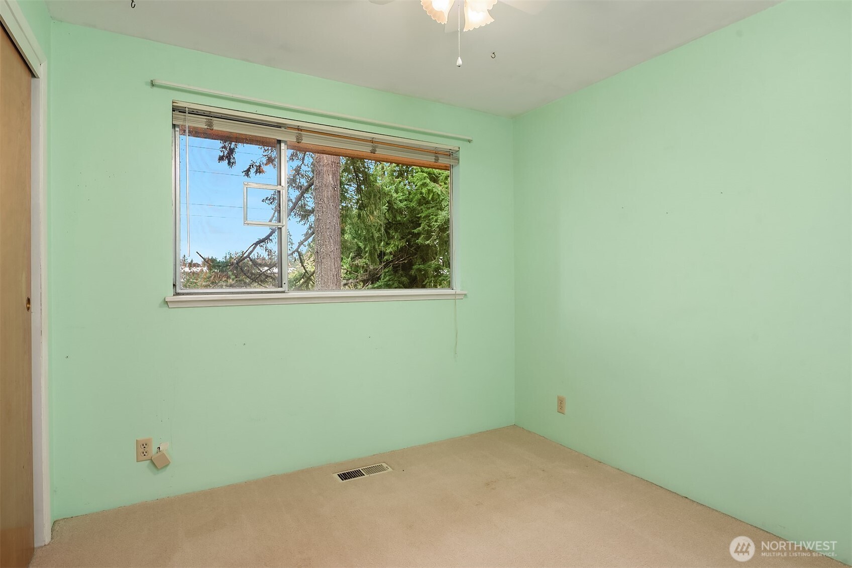 5653 125th Avenue Property Photo 17