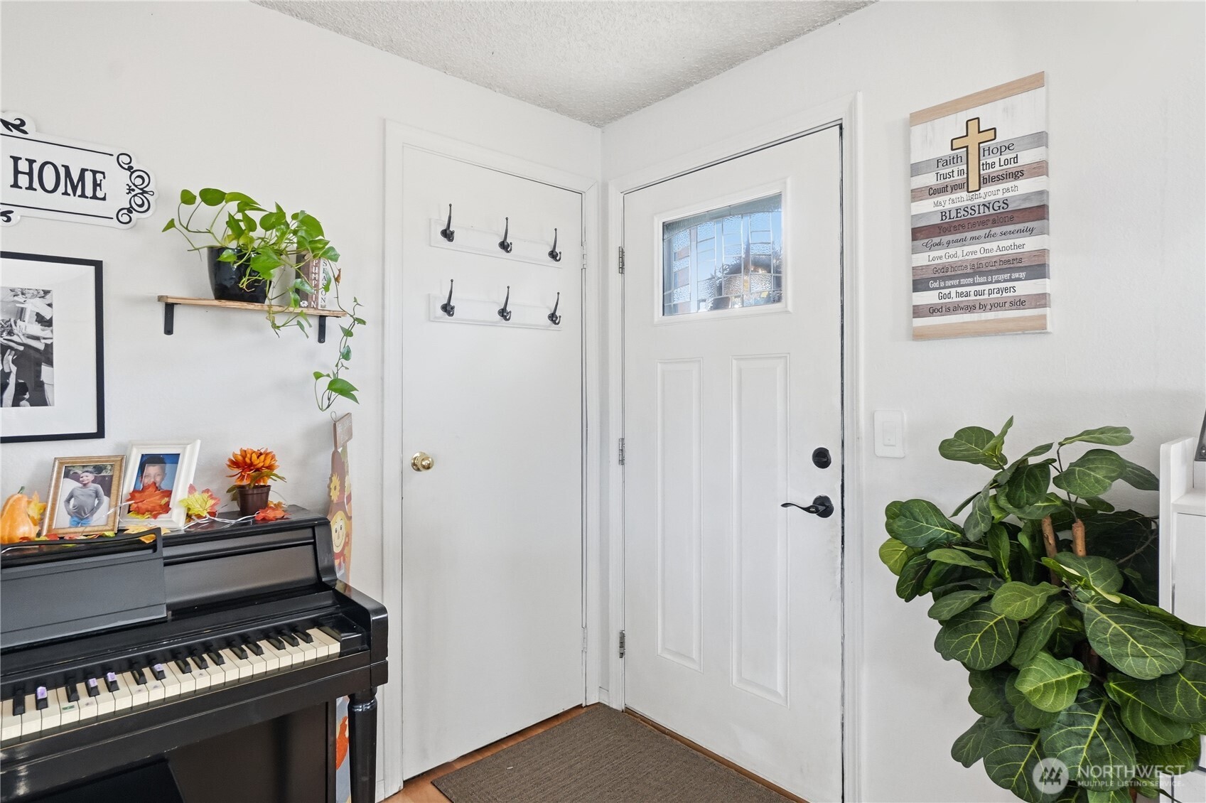30013 45th Place Property Photo 4