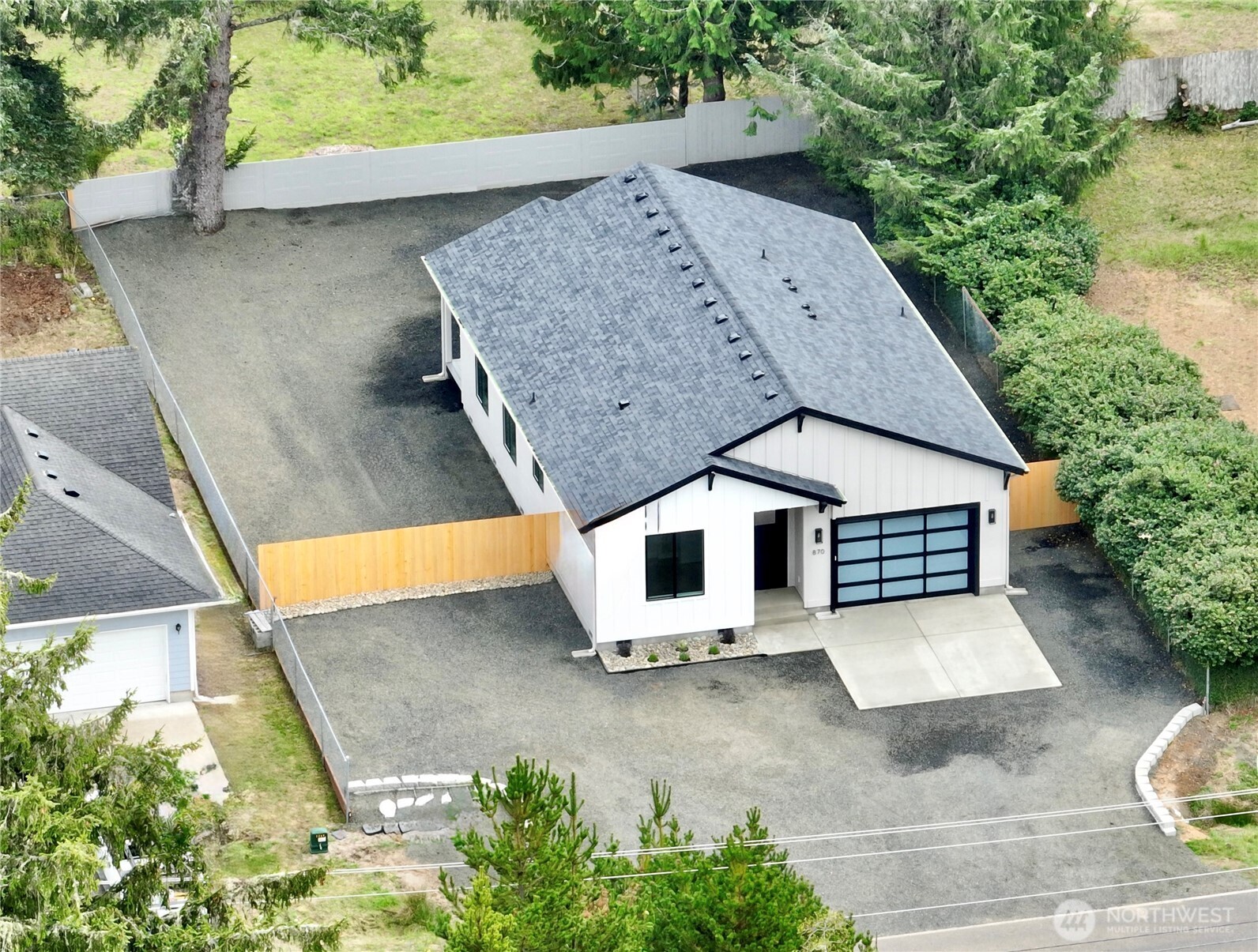 870 Mount Olympus Avenue Property Photo 2