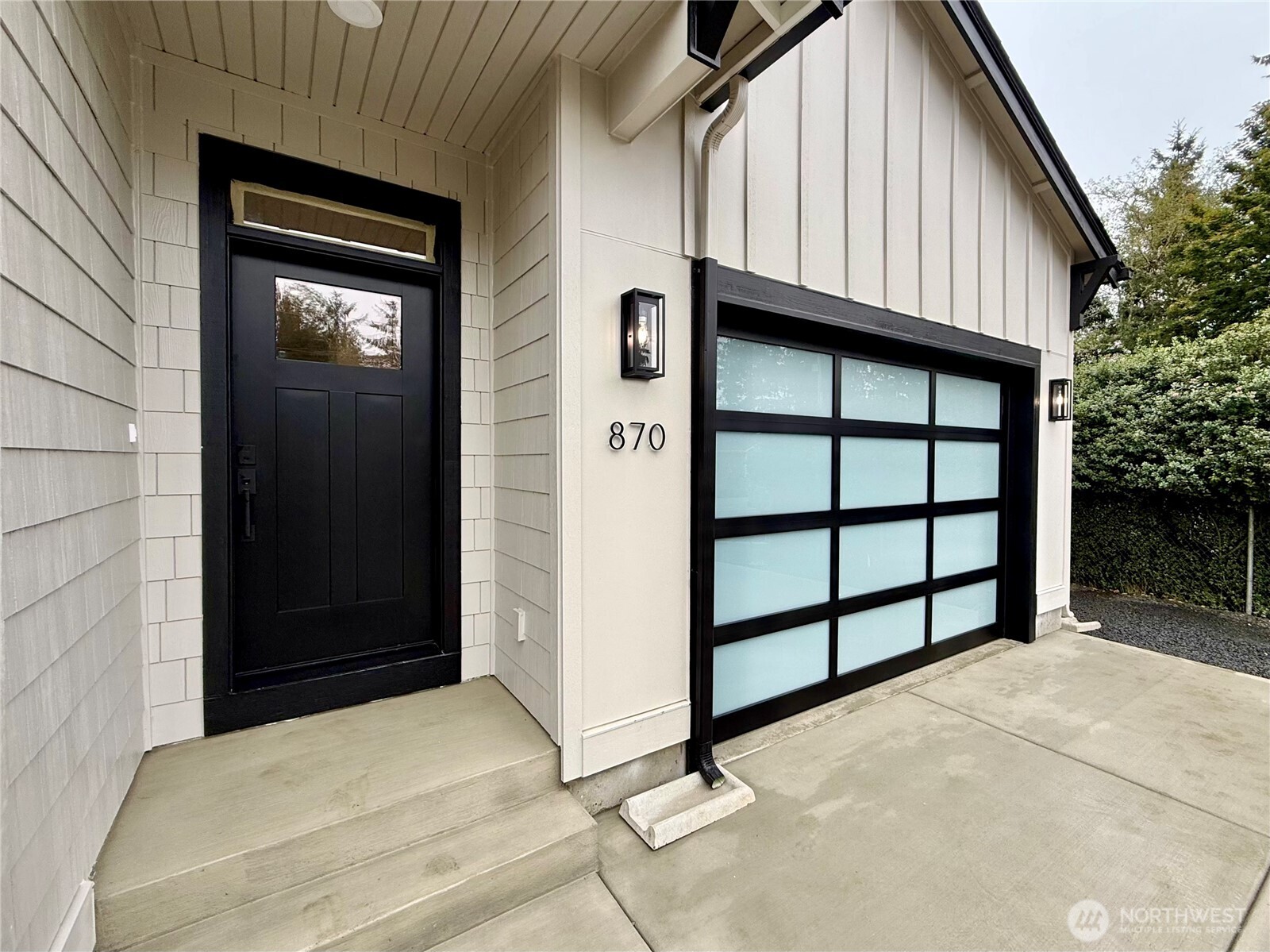 870 Mount Olympus Avenue Property Photo 14