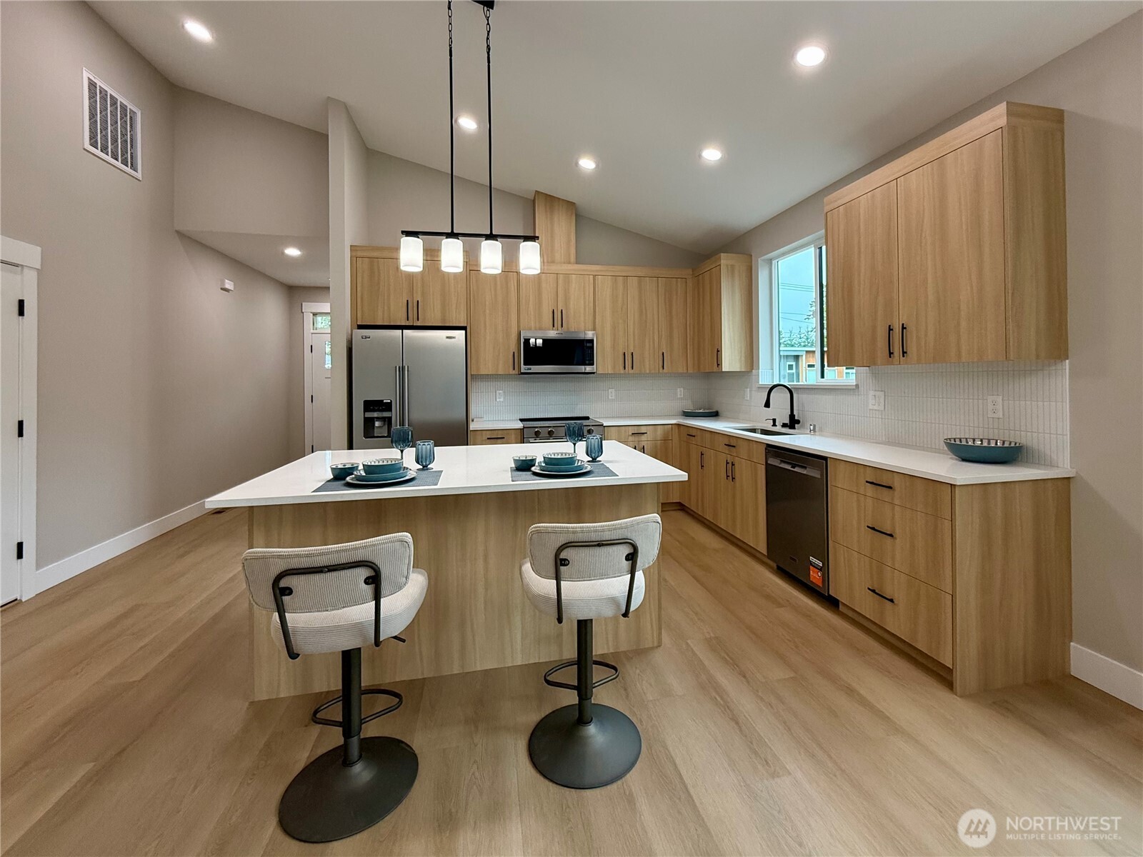 870 Mount Olympus Avenue Property Photo 23