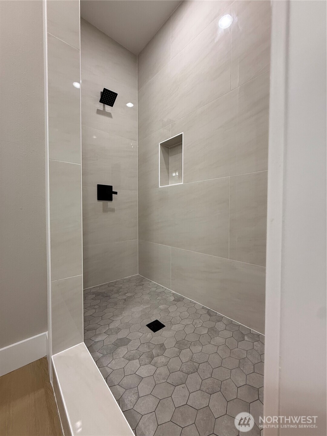 870 Mount Olympus Avenue Property Photo 32