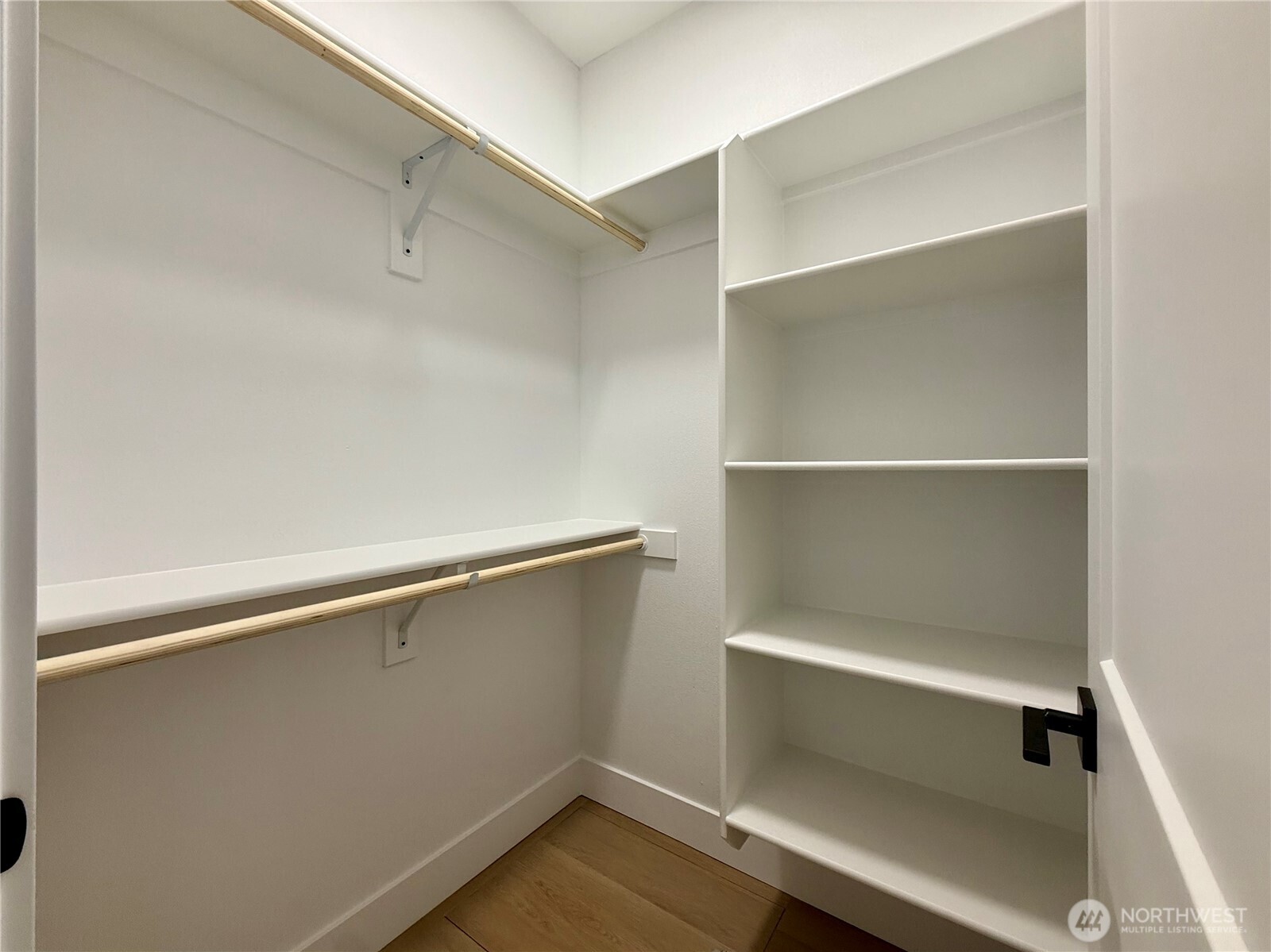 870 Mount Olympus Avenue Property Photo 35