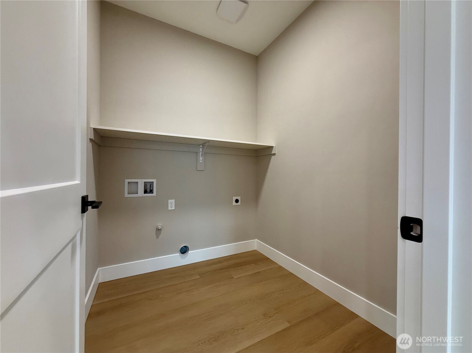 870 Mount Olympus Avenue Property Photo 40