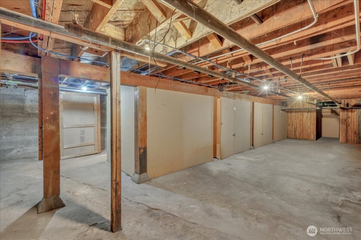 3221 W Mcgraw Street Property Photo 20
