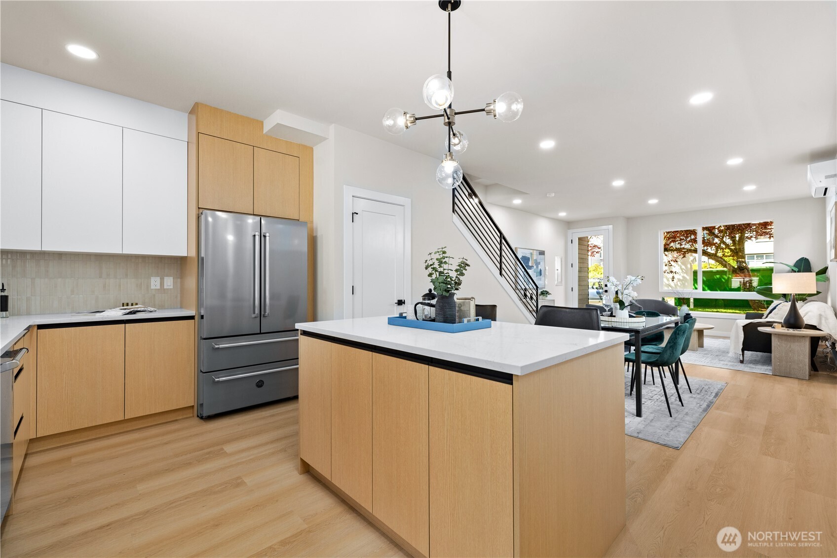 3407 B Nw Market Street Property Photo 10