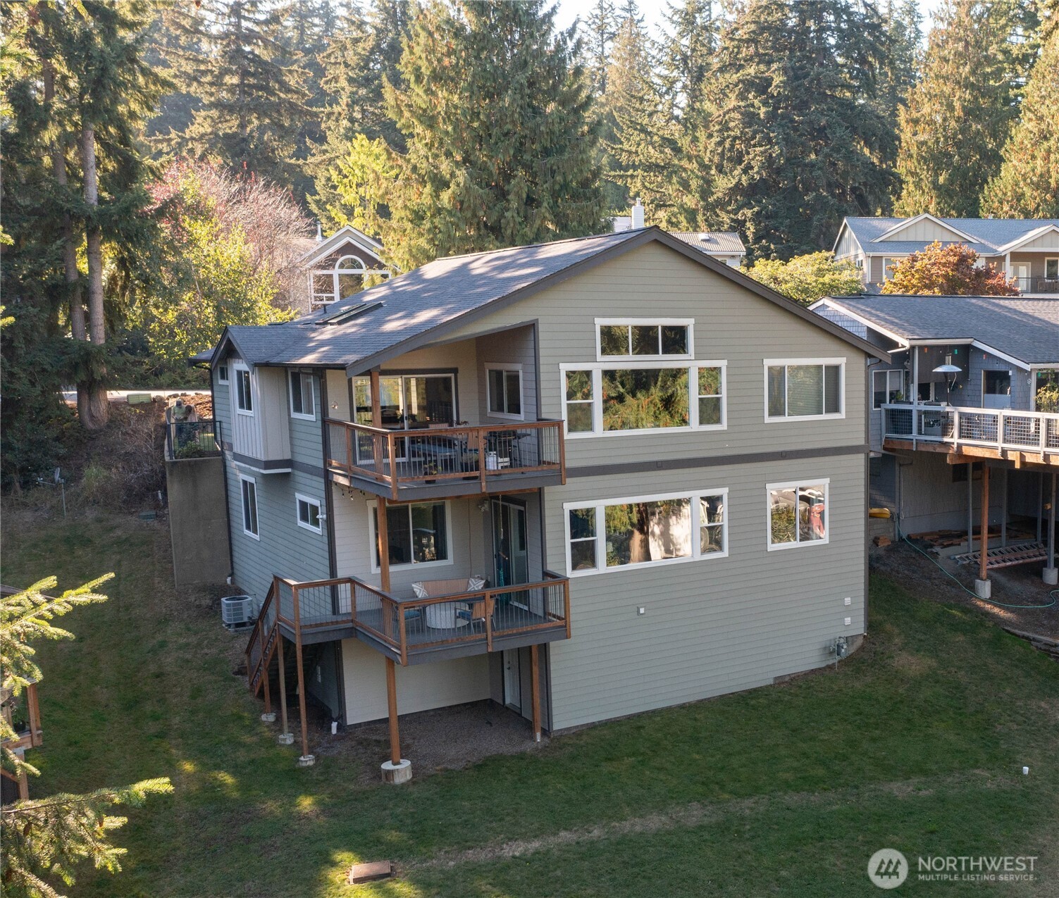 6 Bogey Lane Property Photo 2