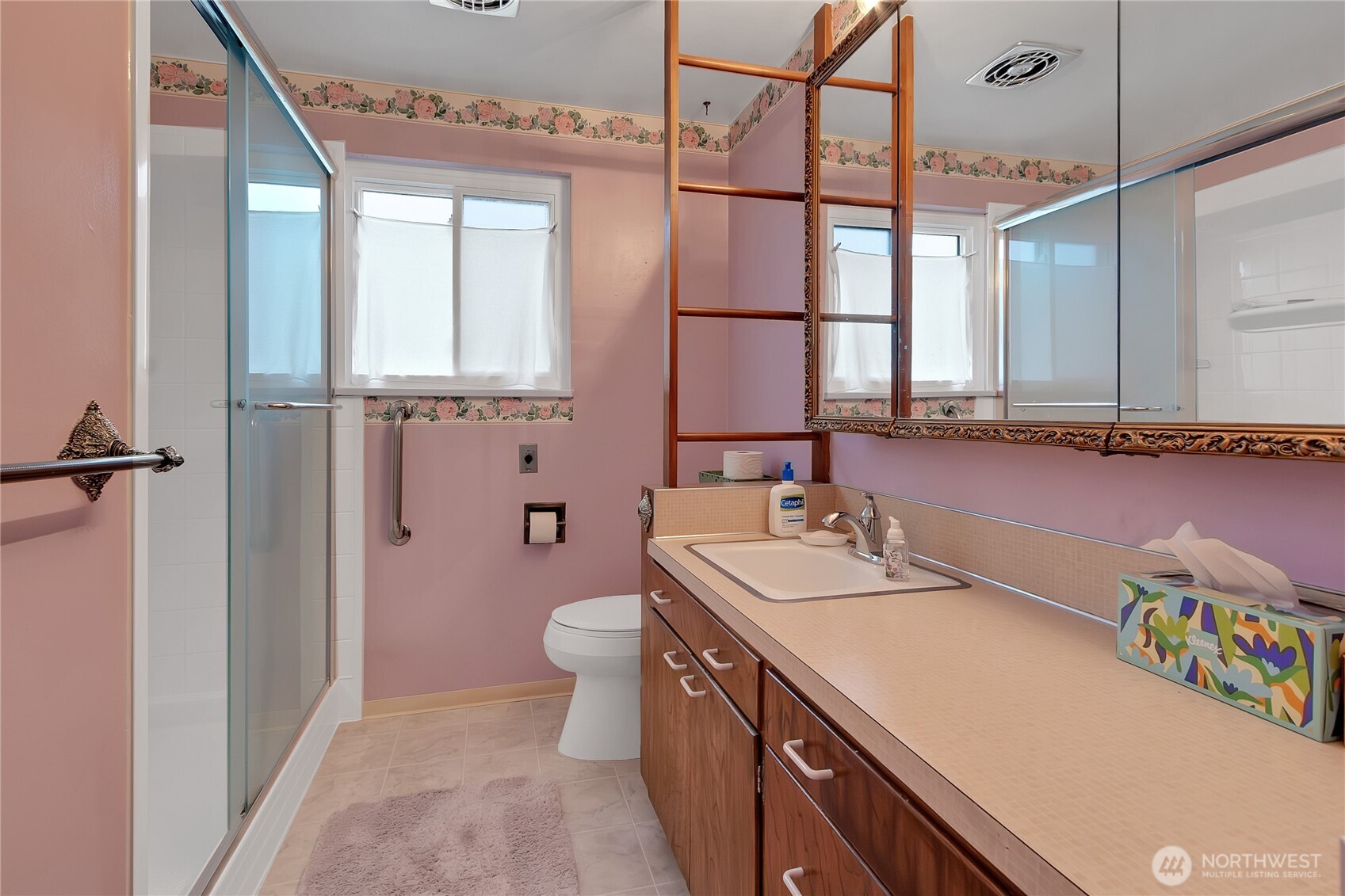 8126 Woodland Avenue Property Photo 18