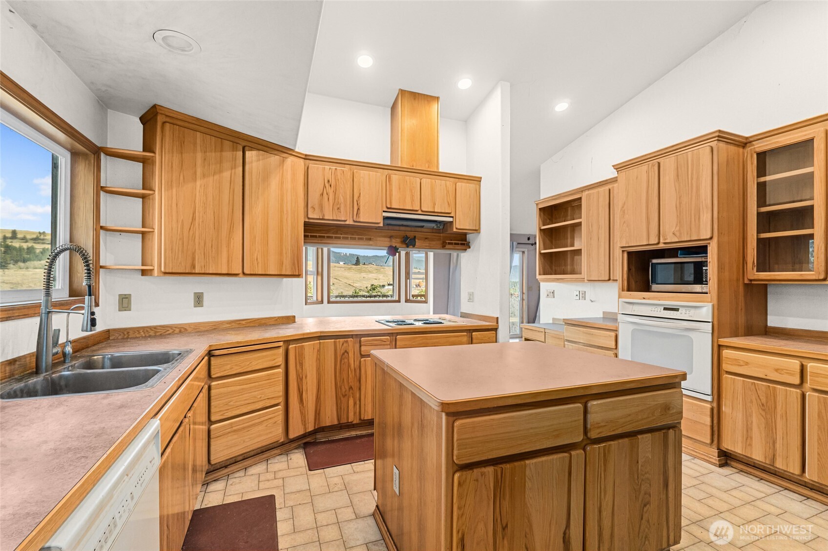 1497 A Pritchard Road Property Photo 7