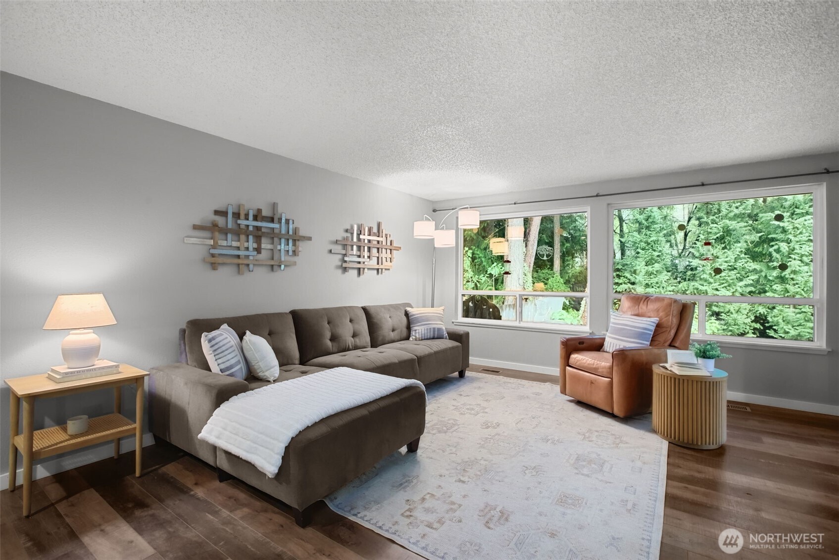 11315 38th Court Property Photo 4