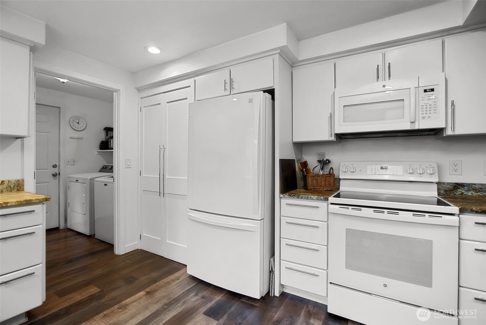 11315 38th Court Property Photo 12