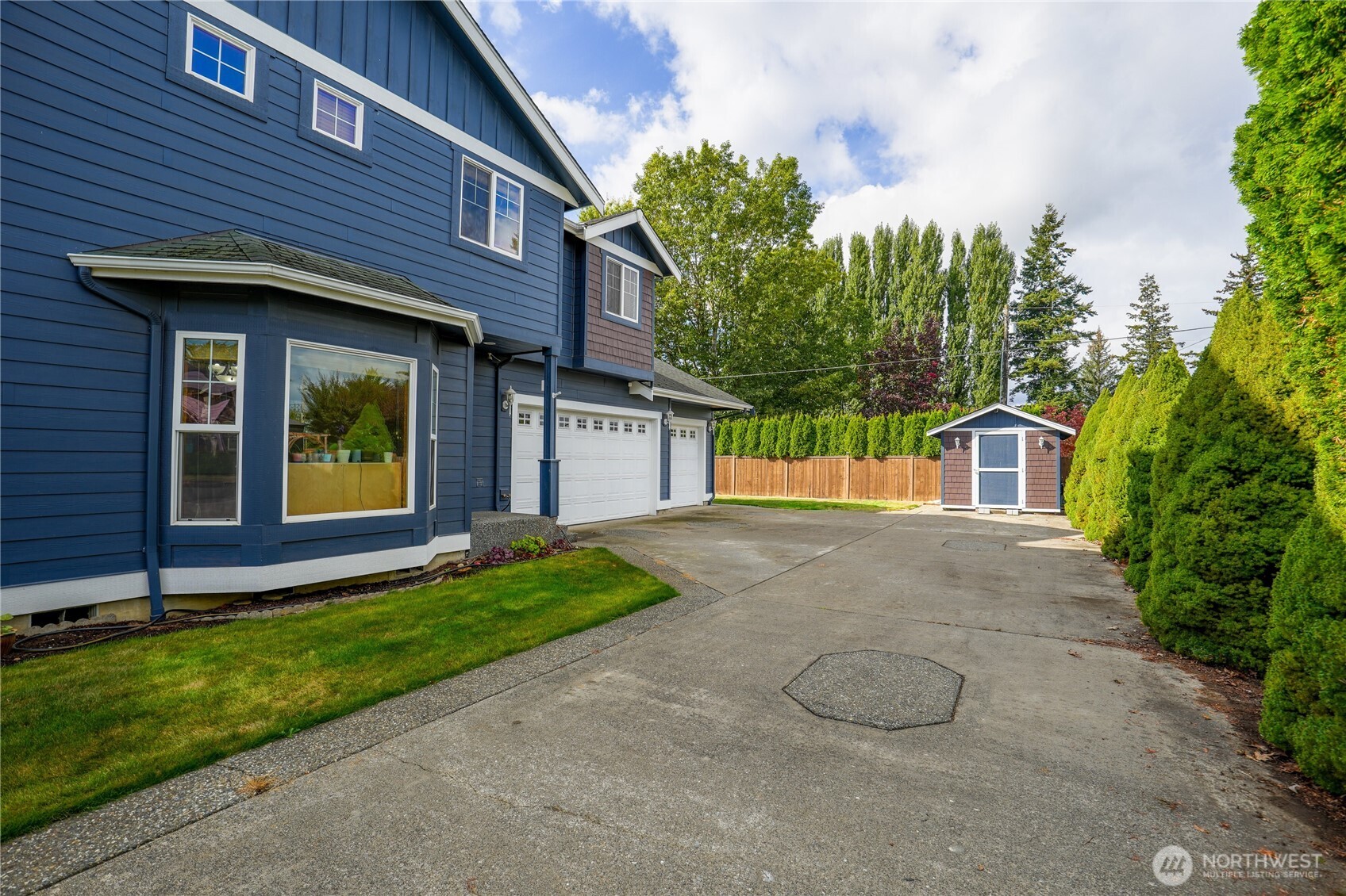 1949 E Emerald Way Property Photo 2