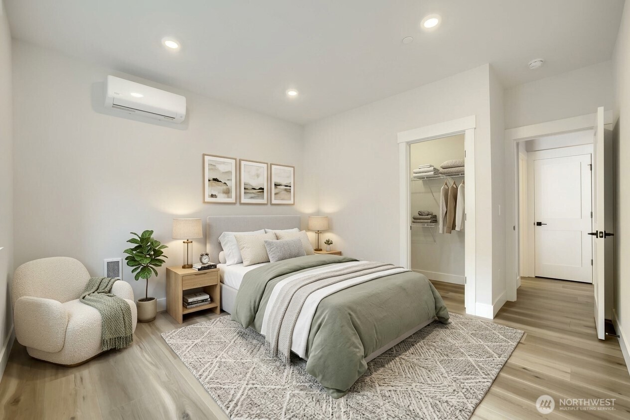 306 182nd Place Property Photo 12