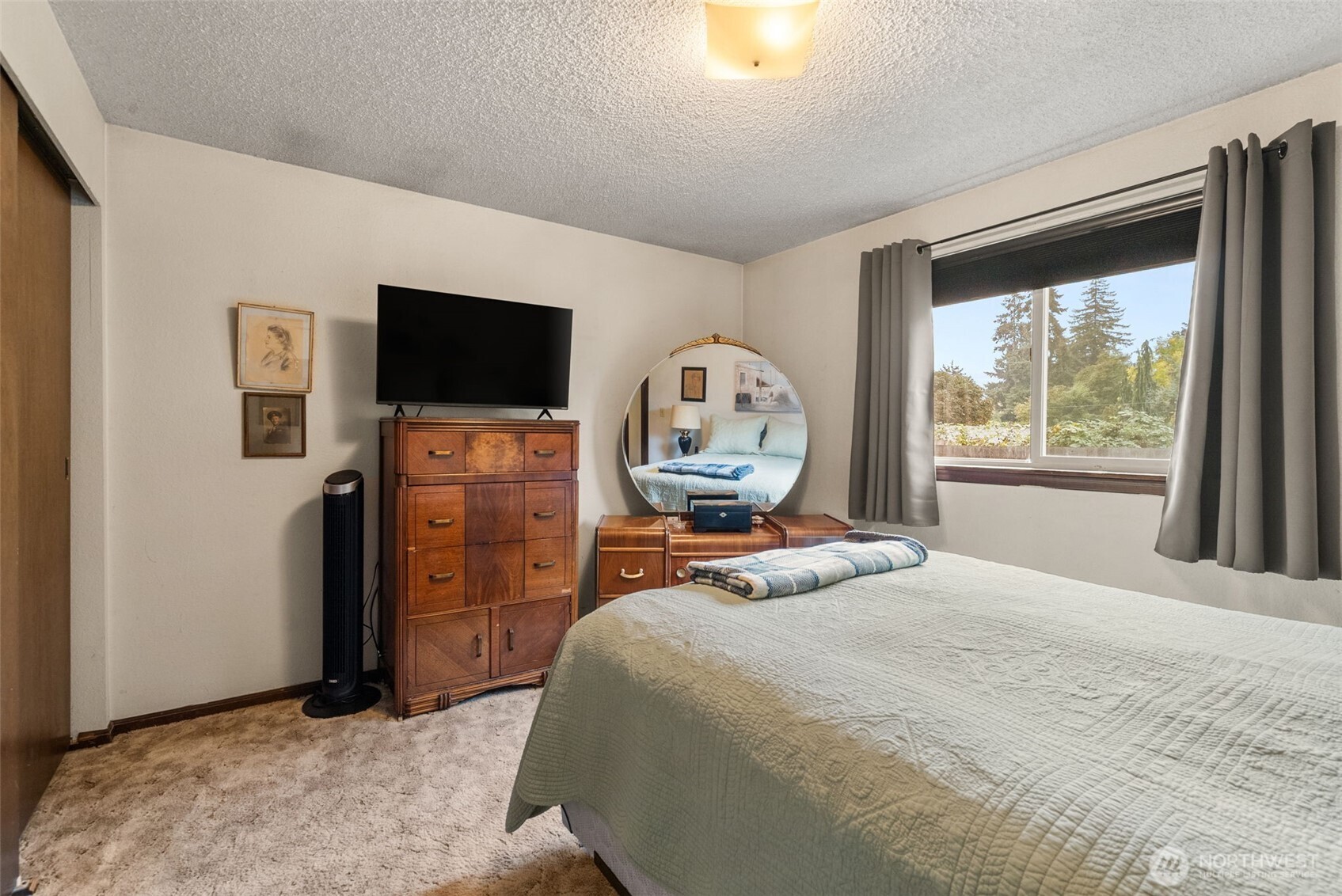 921 923 Central Street Property Photo 11