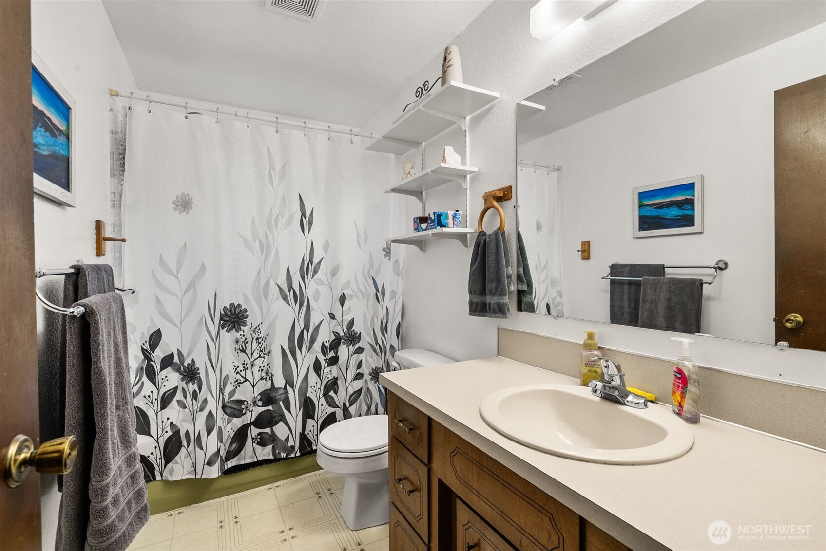 921 923 Central Street Property Photo 14