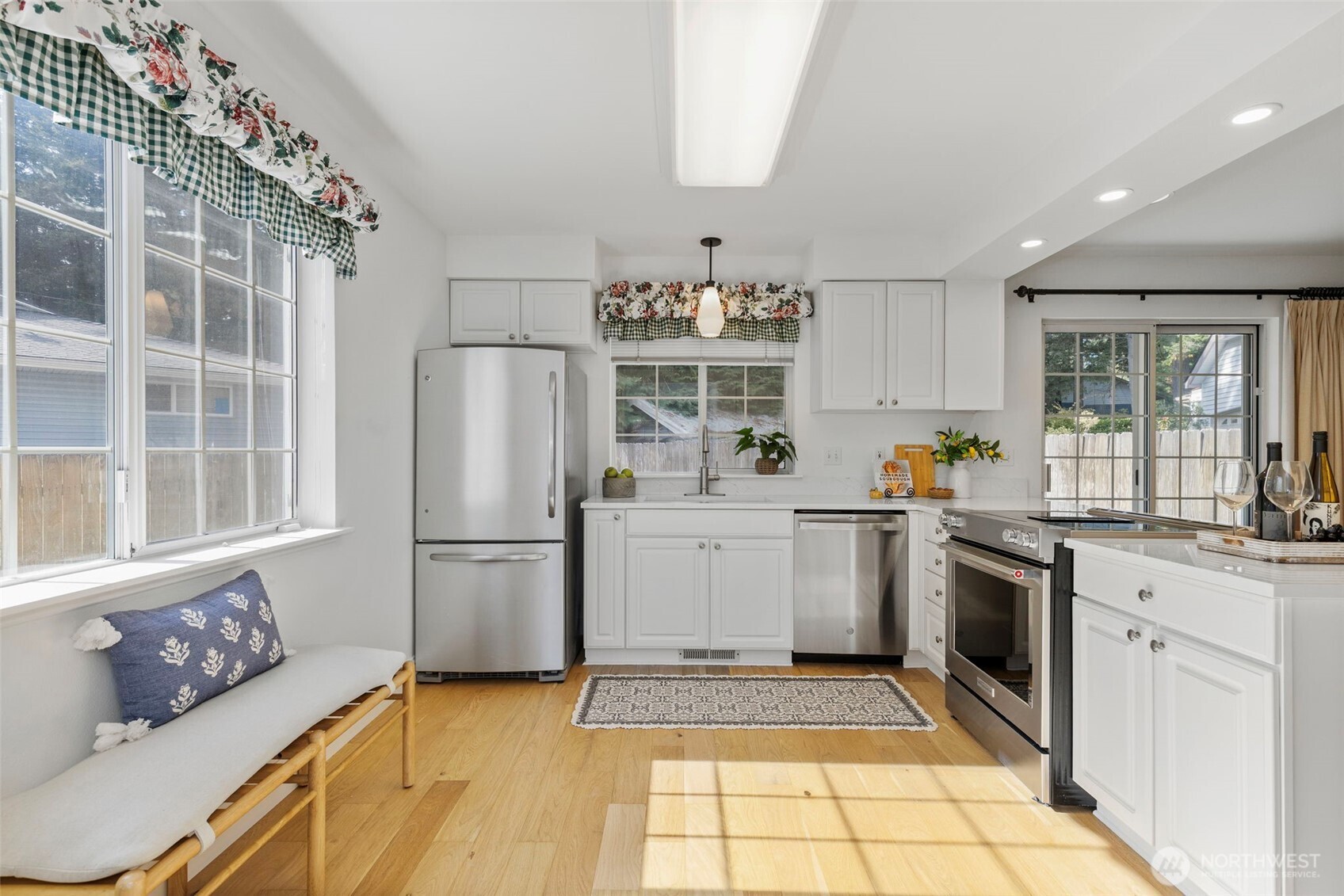 8157 Cottage Place Property Photo 10