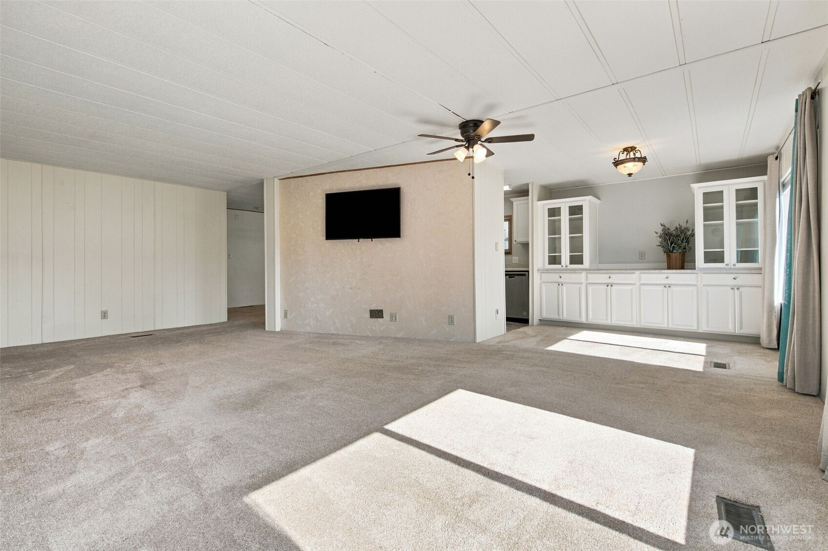 62 Holley Circle Property Photo 9