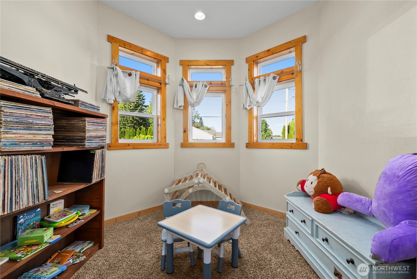 211 S Naches Street Property Photo 8
