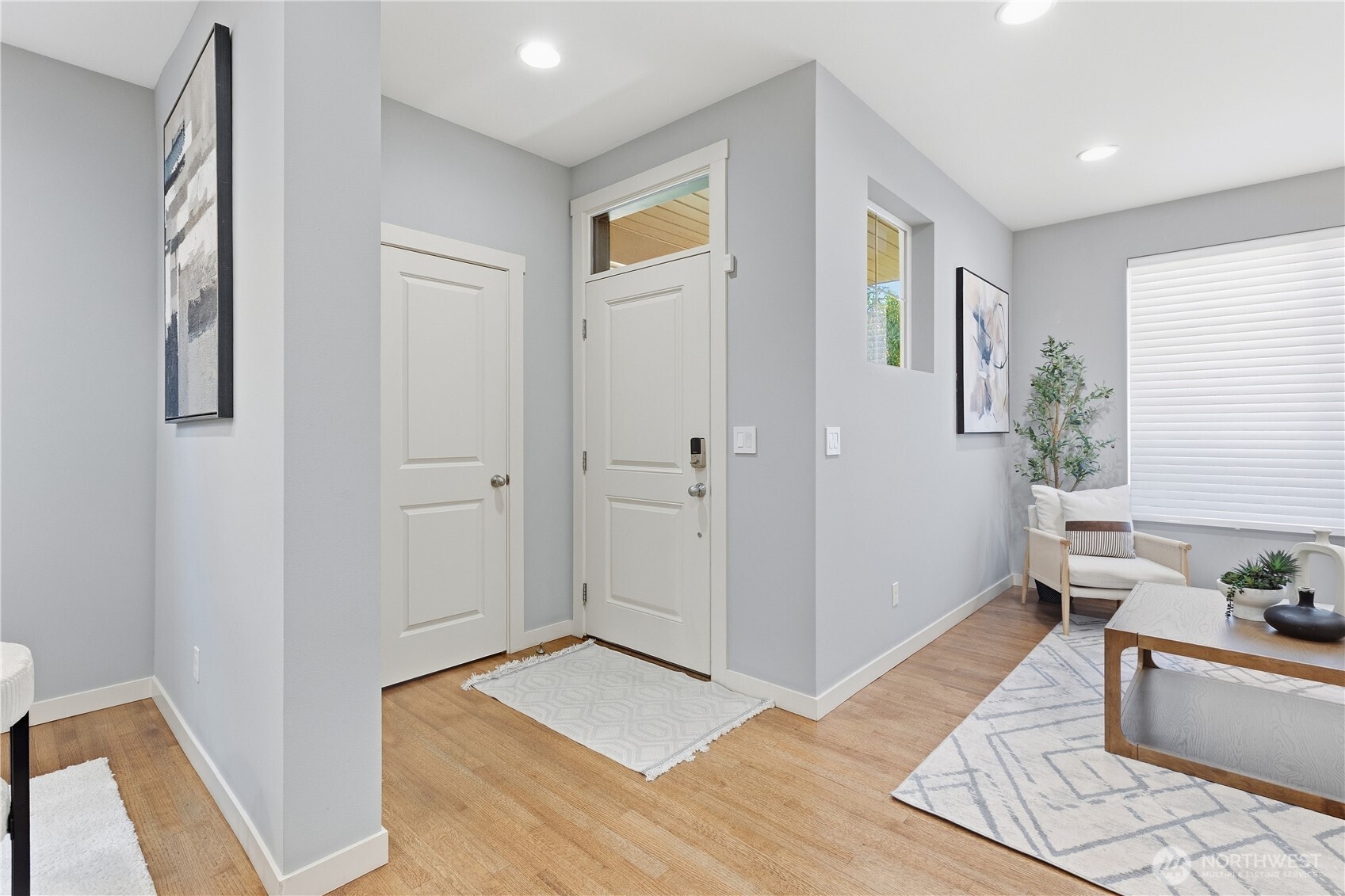 10710 242nd Place Property Photo 7