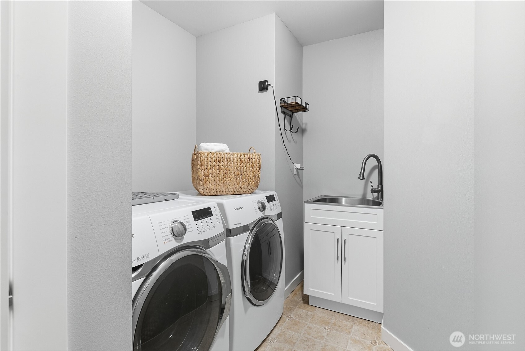 10710 242nd Place Property Photo 25