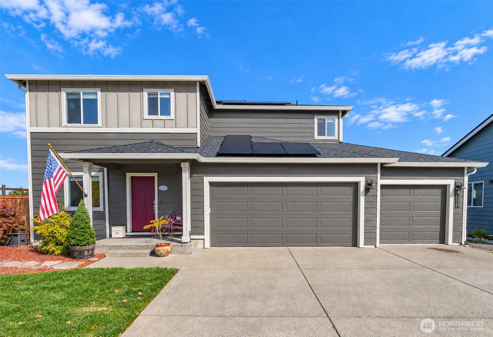 9131 Candytuft Court Property Photo 2