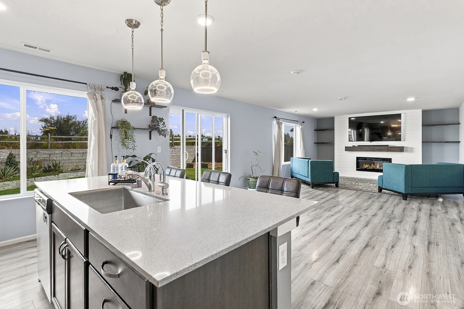 9131 Candytuft Court Property Photo 17
