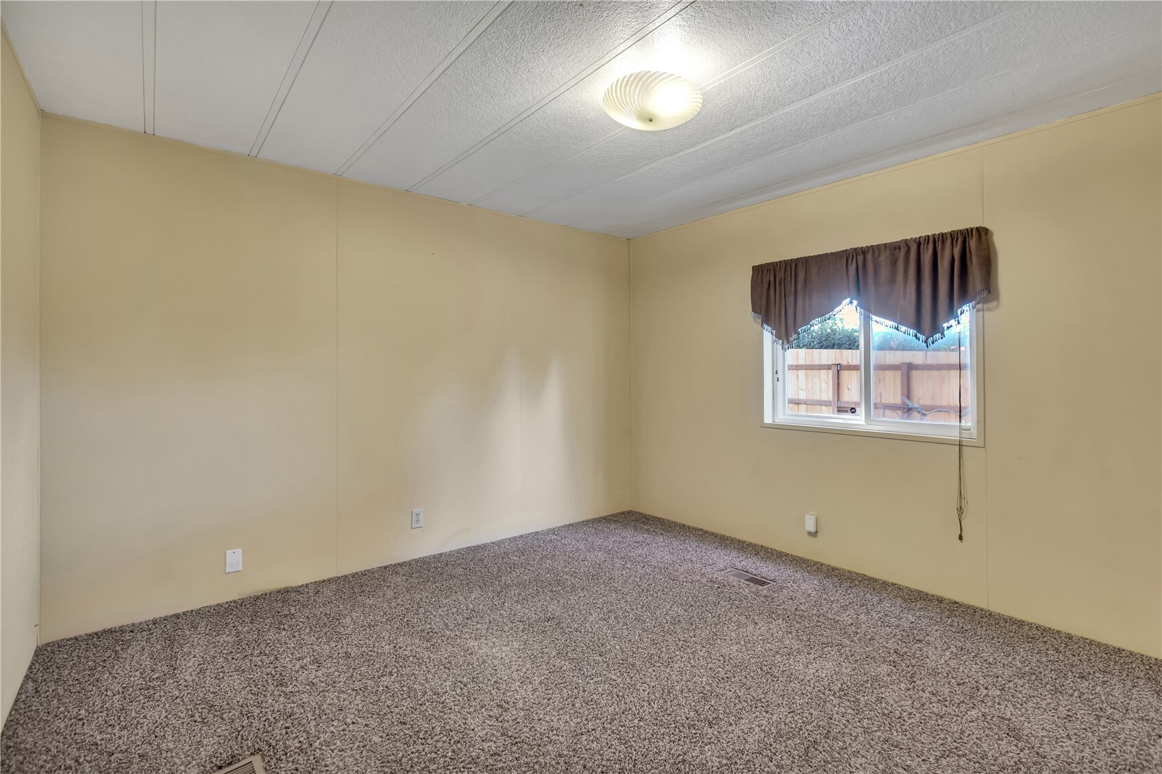 836 Harman Way 56 Property Photo 16