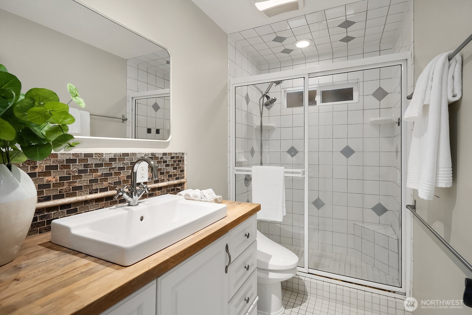 17306 Ne 165th Street Property Photo 7